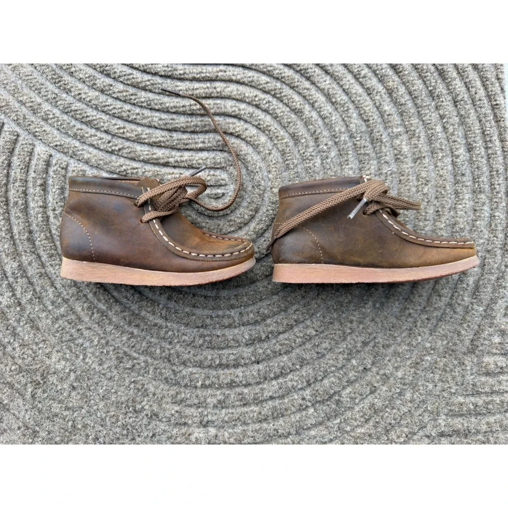 Clarks Originals Wallabee Kids 7.5C Brown Leather Unisex Moccasin Crepe Sole